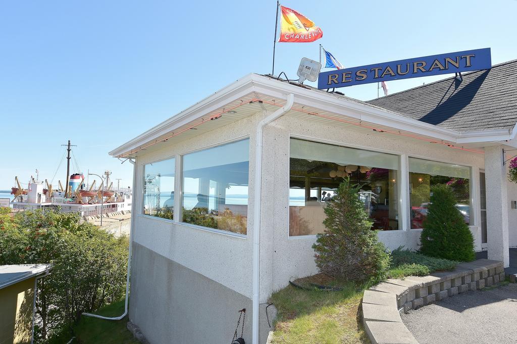 Auberge Sur Mer Charlevoix Saint-Simeon  Bagian luar foto