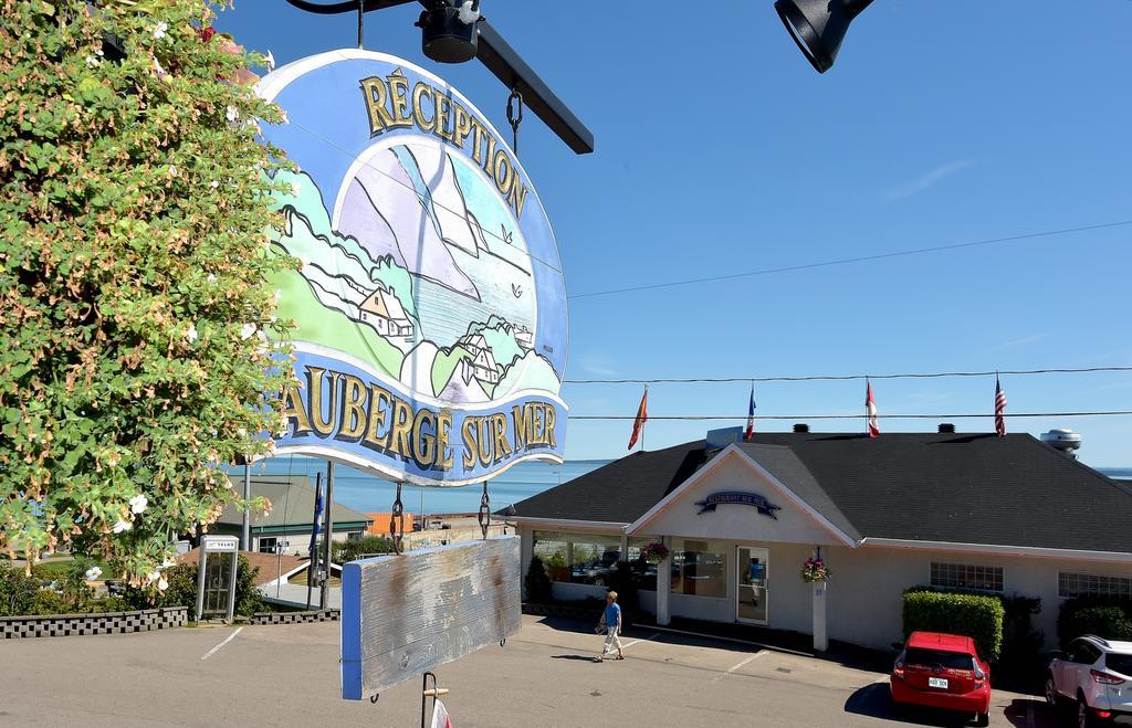 Auberge Sur Mer Charlevoix Saint-Simeon  Bagian luar foto