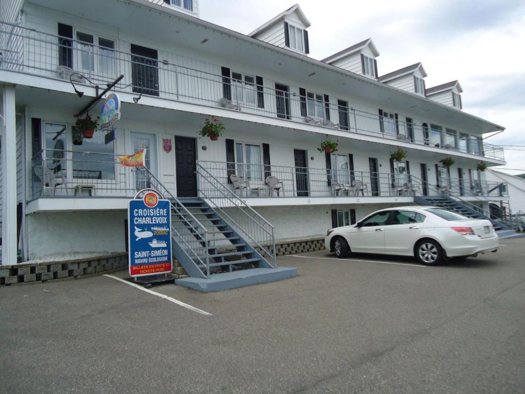 Auberge Sur Mer Charlevoix Saint-Simeon  Ruang foto